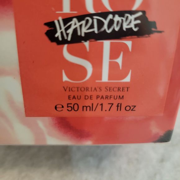 Victoria Secret Hardcore Rose, 1.7oz. Cologne/Perfume - Picture 3 of 6